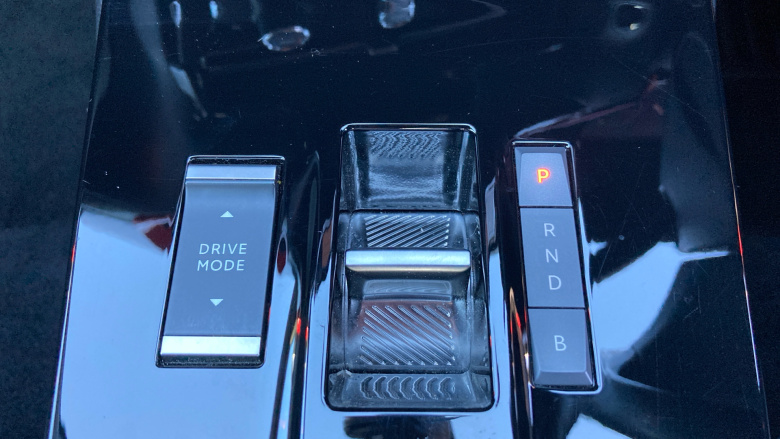 Vauxhall Mokka 100kW SRi Premium 50kWh 5dr Auto Electric Hatchback